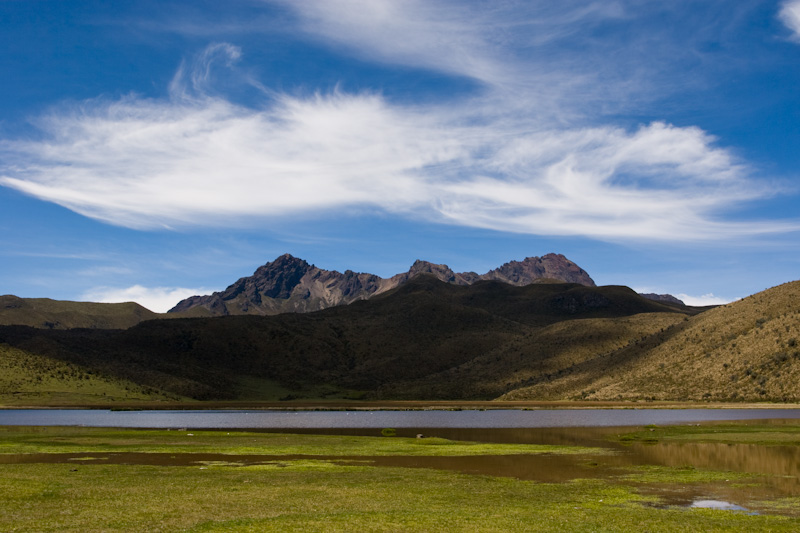 Rumiñahui Above Laguna Limpiopungo